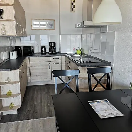 Appartement Strandhotel 42 *